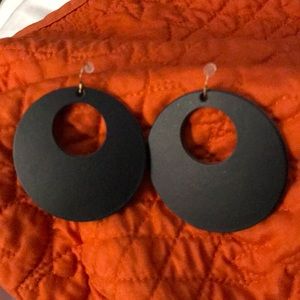 Nickel & Suede Nova Leather Earrings in black.